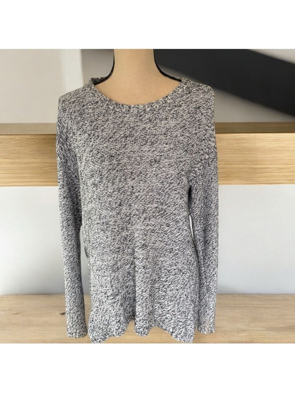 Philosophy-size Medium dark gray/white long sweater. Quality cotton knit. EUC!